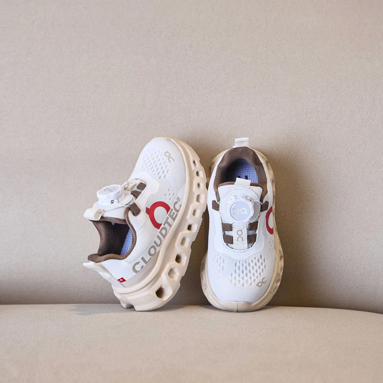 On Cloudmonster Kids Laceless Chunky Sneakers 17