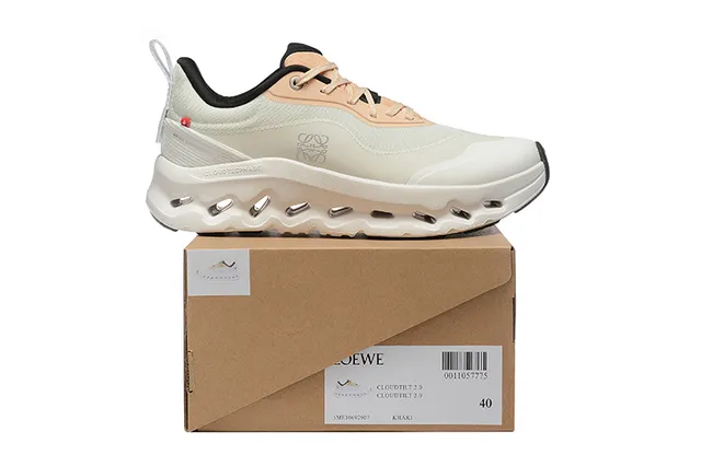 On Cloudmonster Off-White Peach Black Running Shoes 2