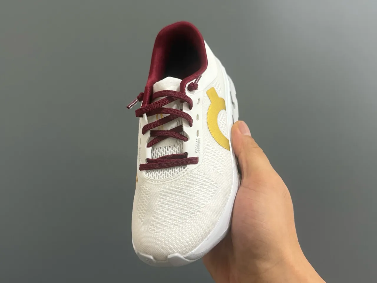 On Gray White Low-Top Breathable Mesh Upper Running Shoes 22