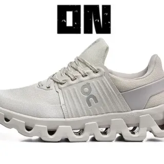 On Upper de malla blanca Open-Cloud Midsole Zapatos de correr