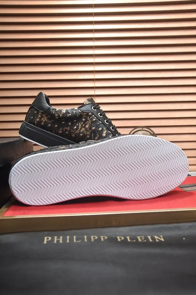 Philipp Plein Black and Gold Speckle Studded Lifestyle Sneakers 7