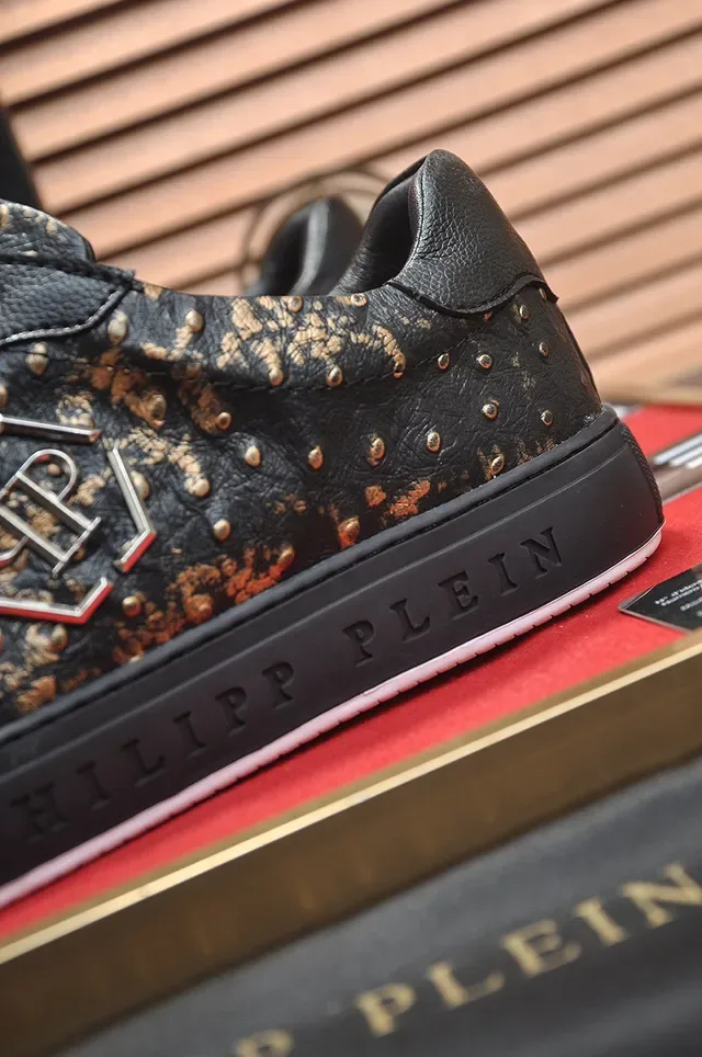 Philipp Plein Black and Gold Speckle Studded Lifestyle Sneakers 9