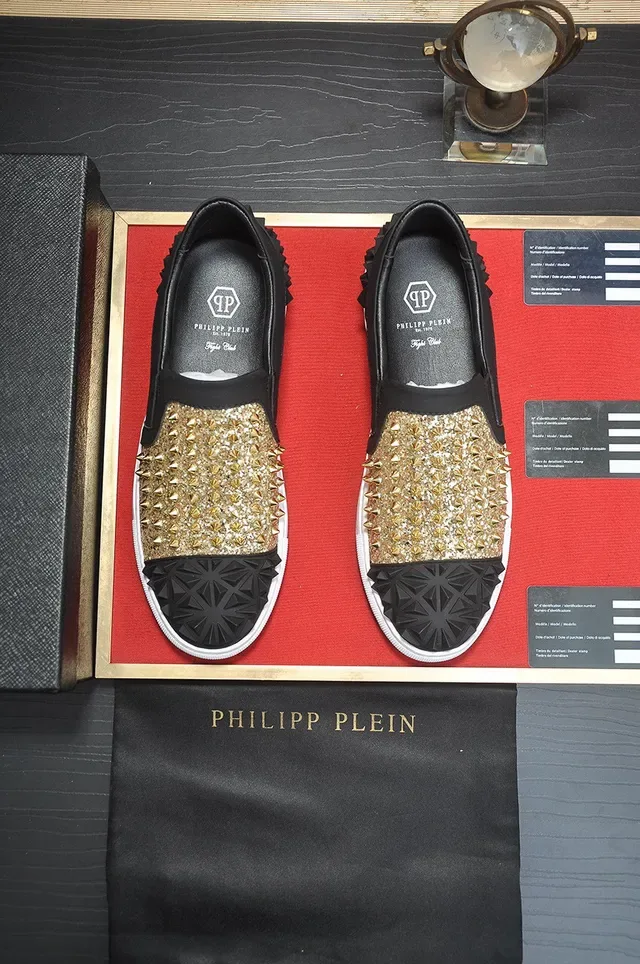 Philipp Plein أحذية رياضية أسود ذهبي بدون ربطة مزينة بـ Glitter لنمط الحياة 3