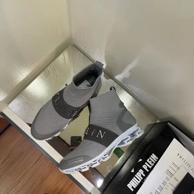 Philipp Plein Gris Noir Chaussures Lifestyle à Empiècement en Maille Ajustable Sangle Monogrammée 3