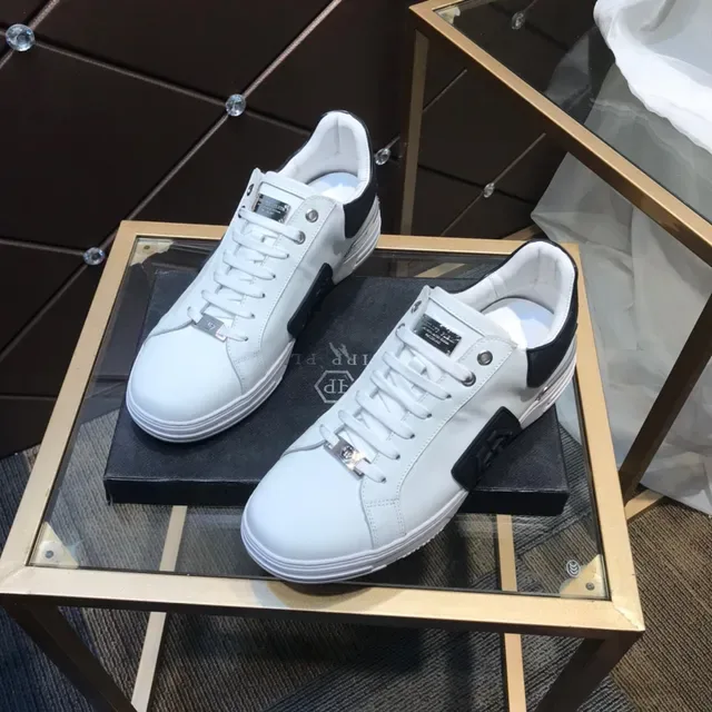Philipp Plein Lifestyle Sneaker Branco Preto Couro Superior Painéis de Contraste Lifestyle Sneakers 8