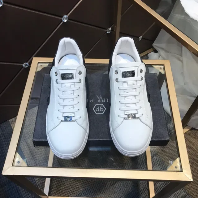 Philipp Plein Lifestyle Sneaker Branco Preto Couro Superior Painéis de Contraste Lifestyle Sneakers 9