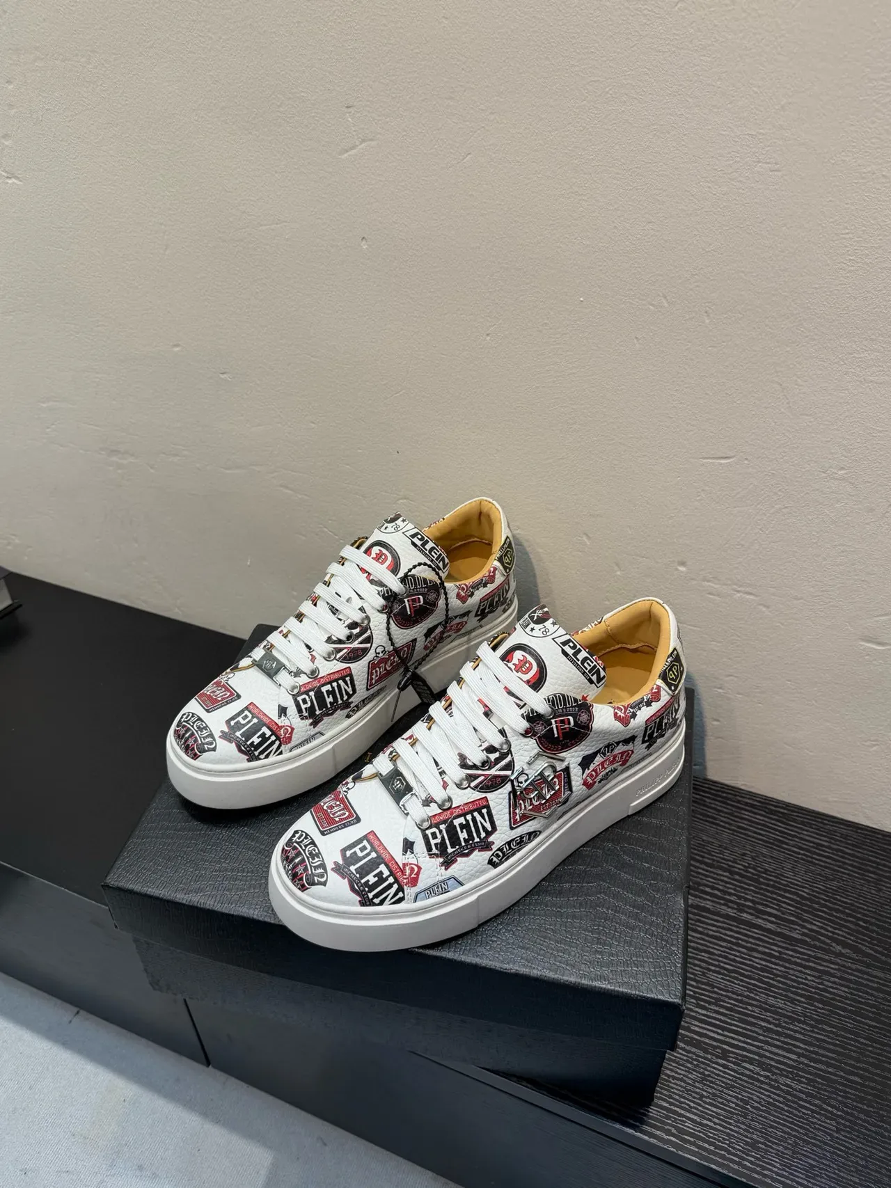 Philipp Plein Blancas Multicolor Logo-Print Patchwork Superior Hardware Metal Ancla Lifestyle Sneakers 3