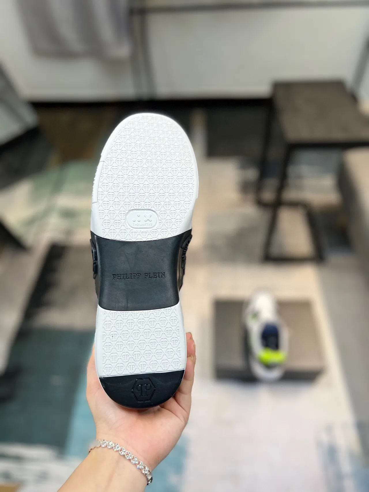 Philipp Plein Blanc Bleu Marine Vert Néon Chaussures Lifestyle 3