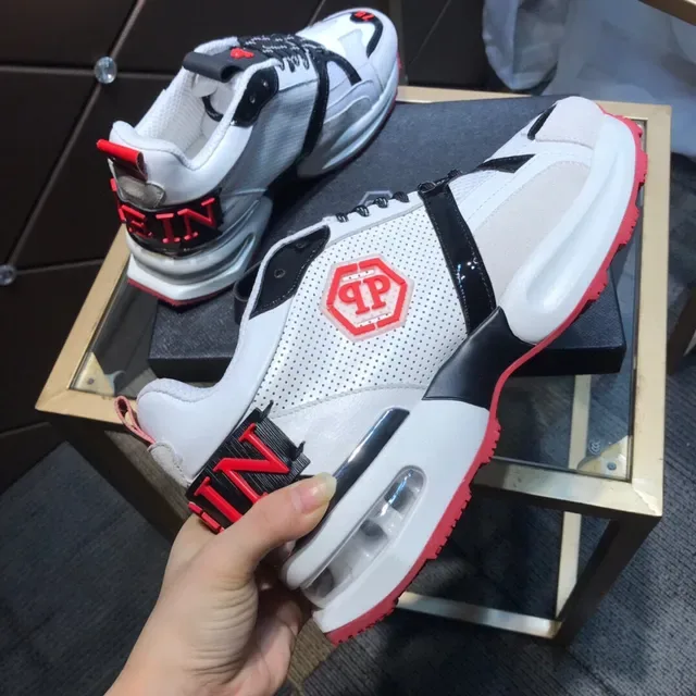 Philipp Plein Sneakers Chunky Blancs avec Suela Rouge, Malla et Recouvrements Synthétiques 3