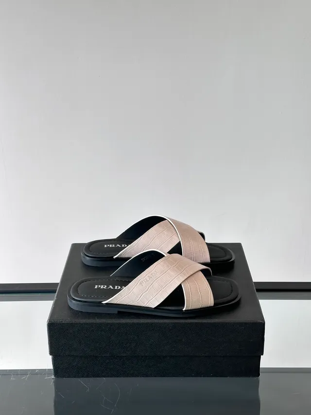 Prada काला नीला क्रॉस-स्ट्रैप फ्लैट सोल कैजुअल सैंडल 16