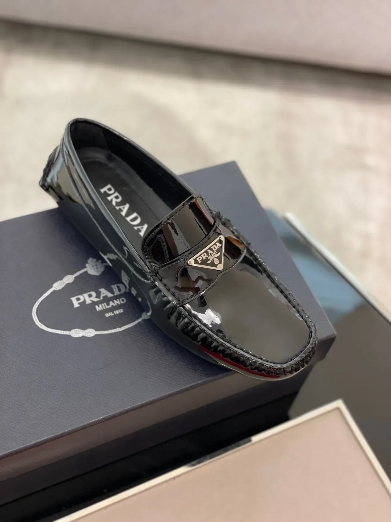 Prada Black Red Glossy Patent Leather Moc-Toe Stitching Loafer 7