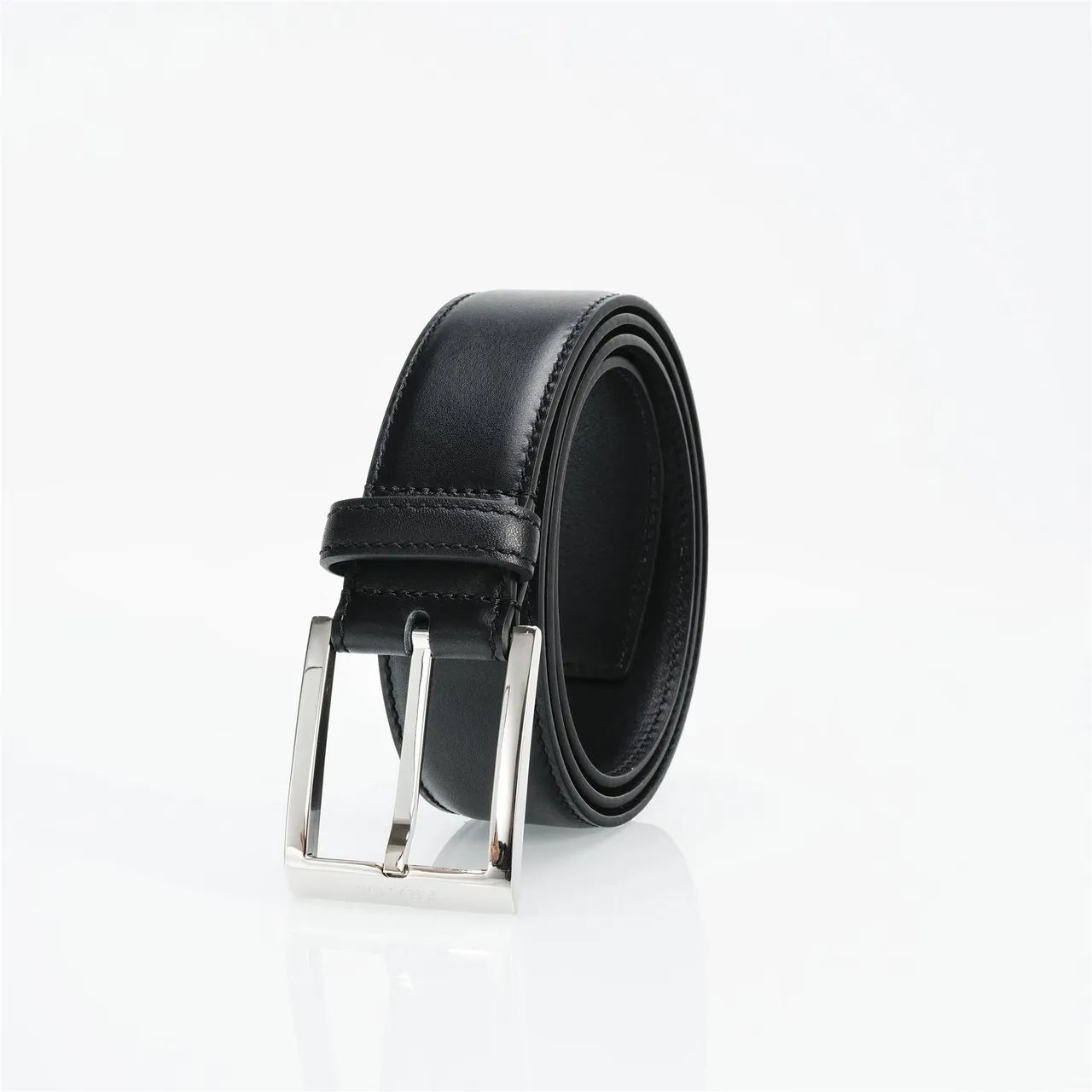 Prada Classic Black Silver Minimalist Polished Buckle Leather Belt 5