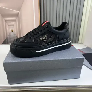 Prada Cloudbust Noir Maille et Cuir Plateforme Chaussures Lifestyle