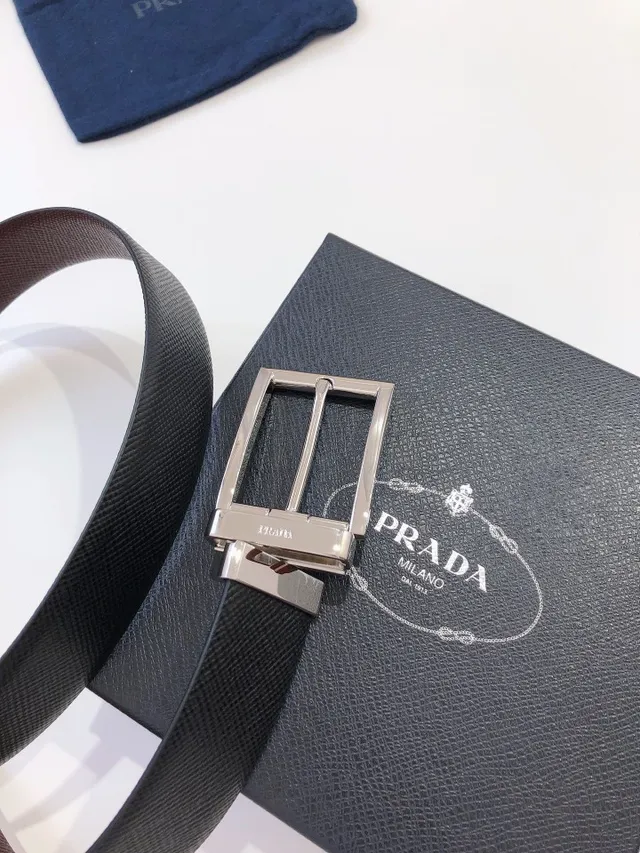 Prada Reversible Textured Black and Burgundy Leather Belt 5