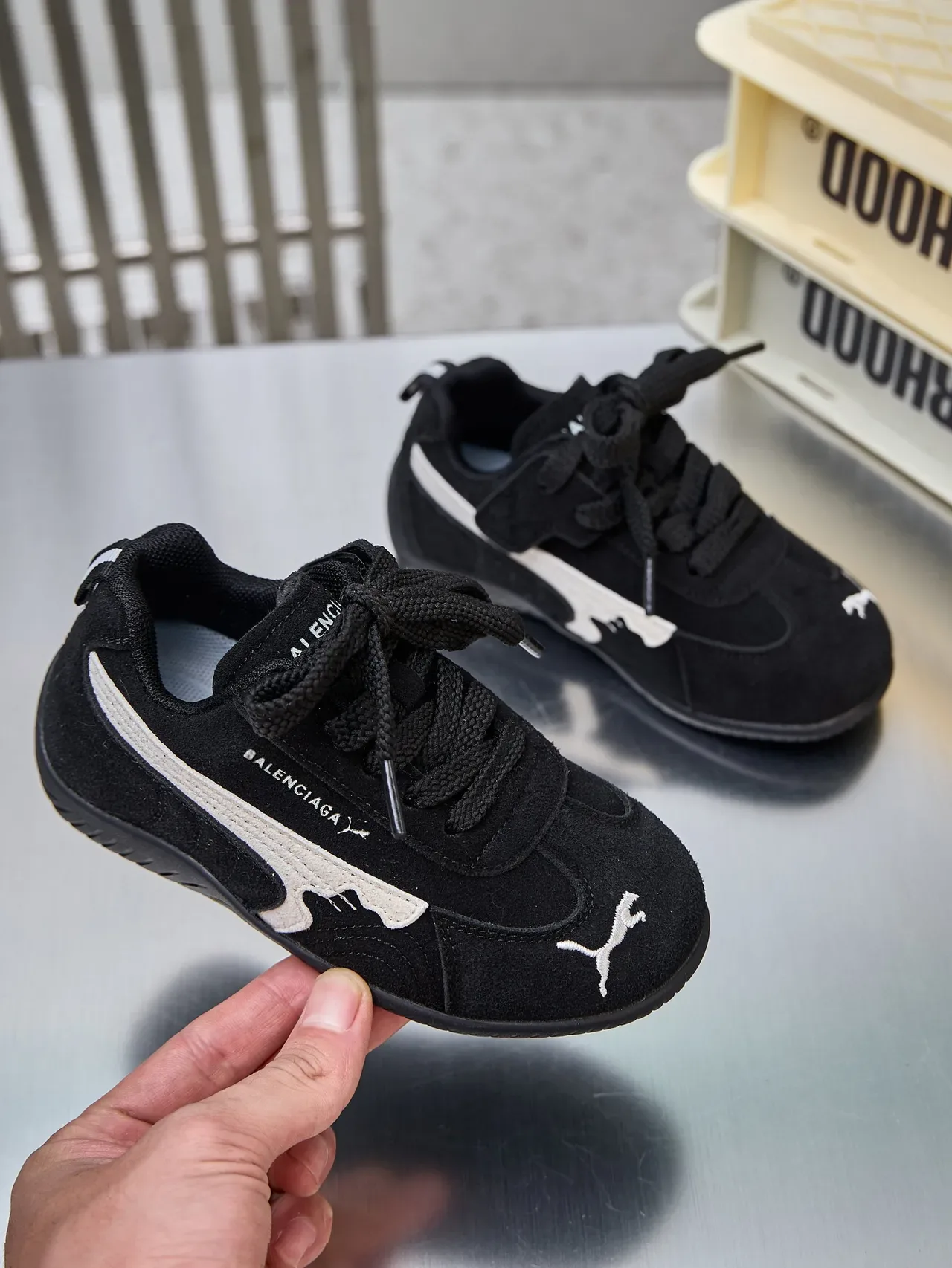 Puma بيج أسود سويد علوي مستوحى من السباقات خط أسلوب حياة حذاء رياضي 5