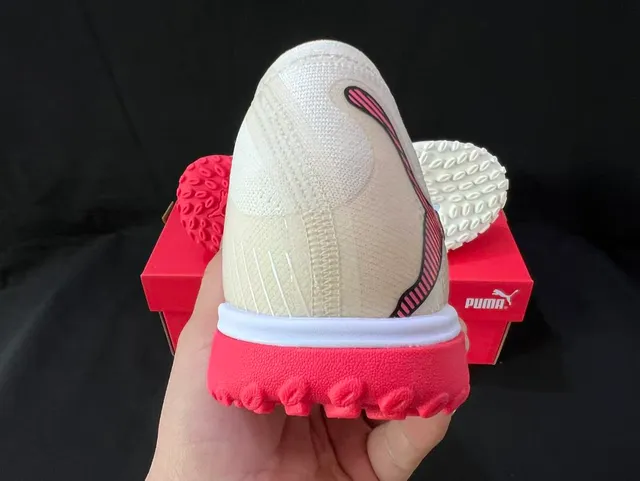 Puma Future Z Beige Pink Upper en tricot malla gradient gazon artificiel chaussures de soccer 3