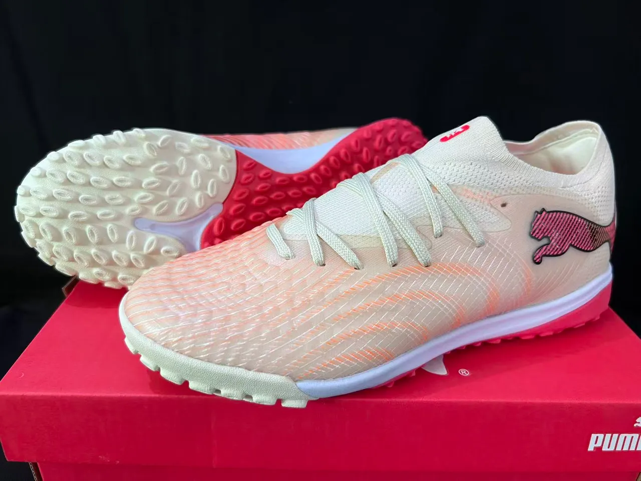 Puma Future Z Beige Pink Upper en tricot malla gradient gazon artificiel chaussures de soccer 9