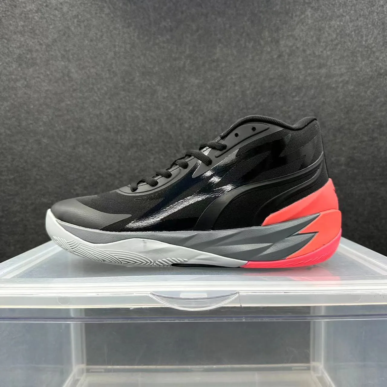 Puma MB.02 Preto Cinza Laranja Tênis de Basquete 2