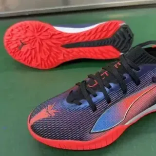 Puma Multicolor Red Knit Upper Gradient Indoor Soccer Shoes