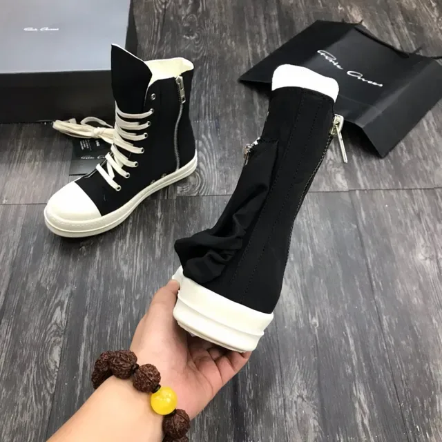 Rick Owens DRKSHDW High-Top Sneaker Black and White Lifestyle Sneakers 3