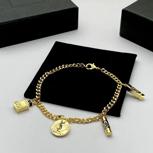 Saint Laurent Beauty Charm Bracelet Chaîne Curb Or Noir 5