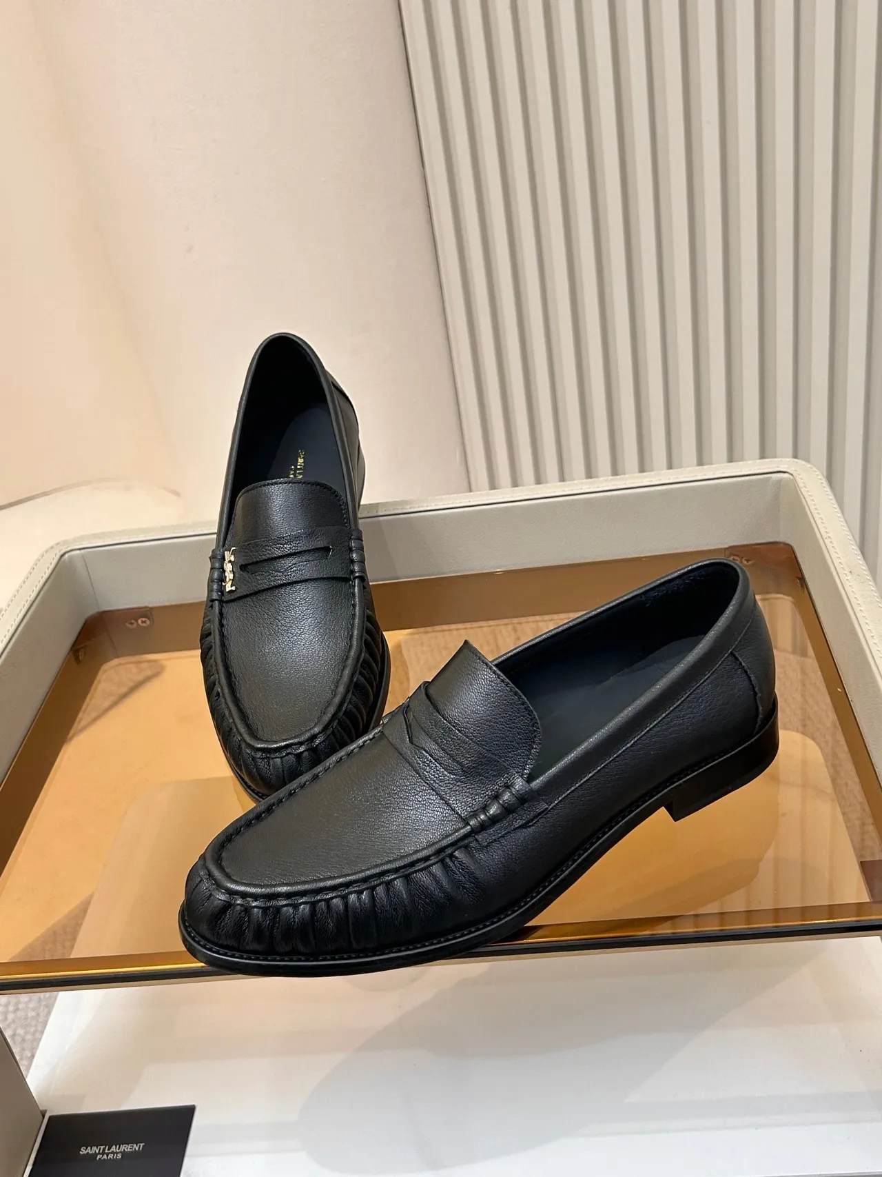 Saint Laurent Black Pebbled Leather Moc-Toe Stitching Loafer 4