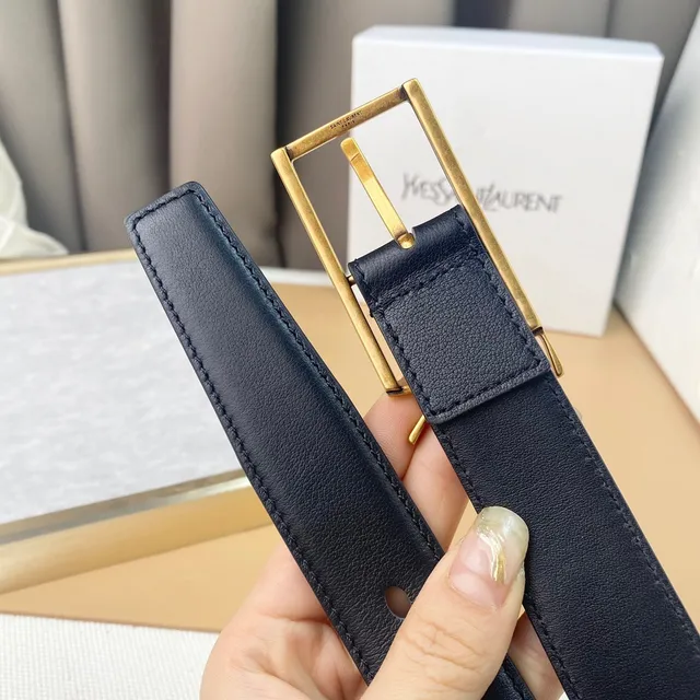 Saint Laurent Classic Monogram Belt أزرق بحري جلد 4