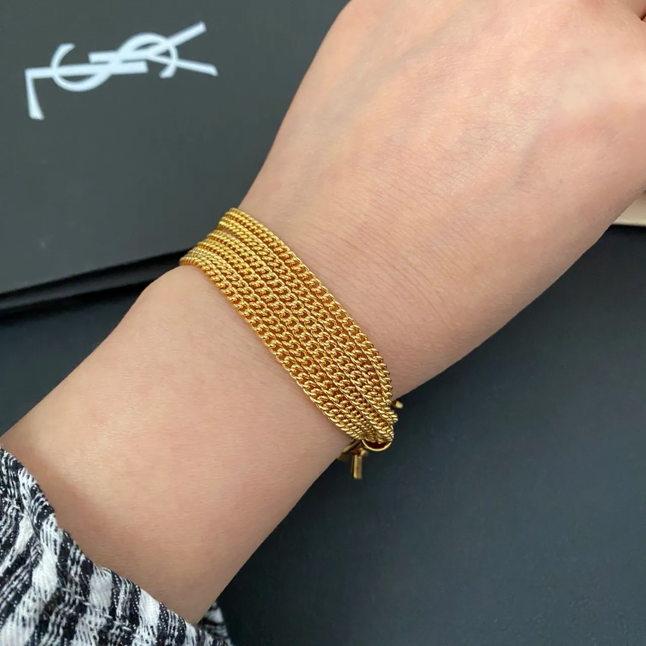 Saint Laurent Bracelet chaîne Curb multi-fils métal poli doré 2