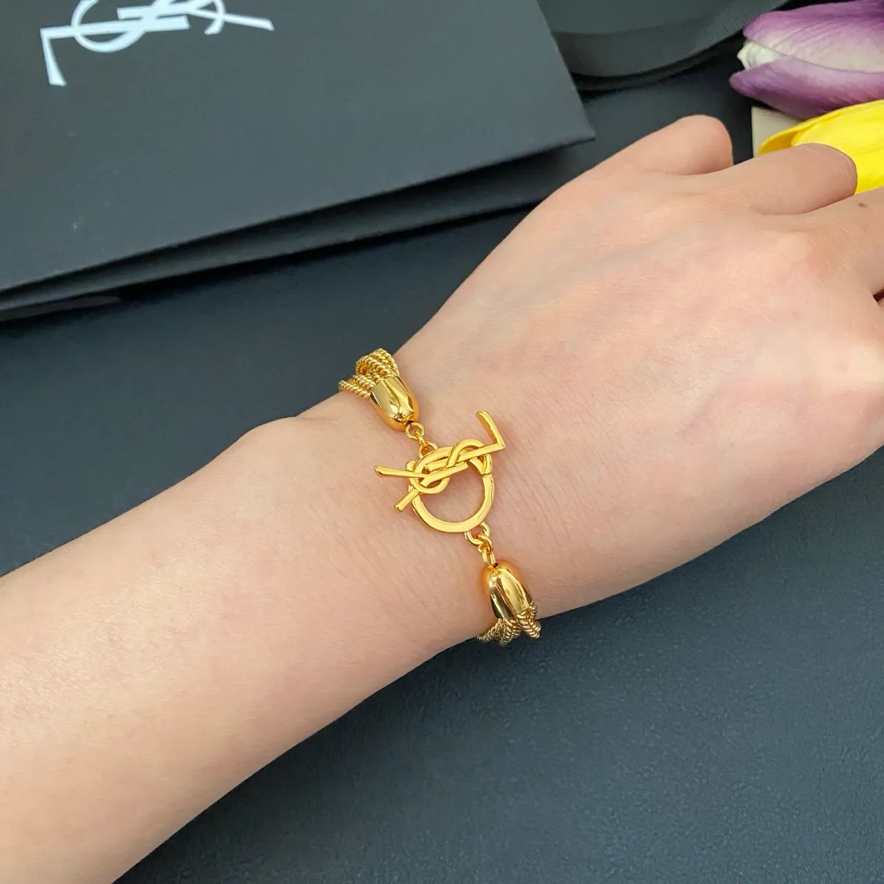 Saint Laurent Bracelet chaîne Curb multi-fils métal poli doré 3