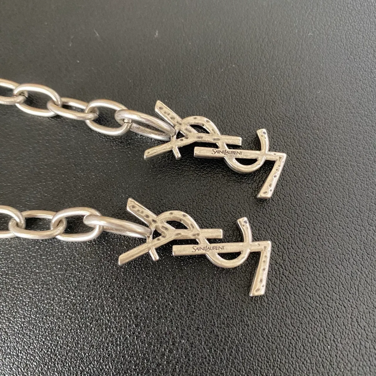 Saint Laurent Pulseira Filigrana Ornamentada Cabochon 2