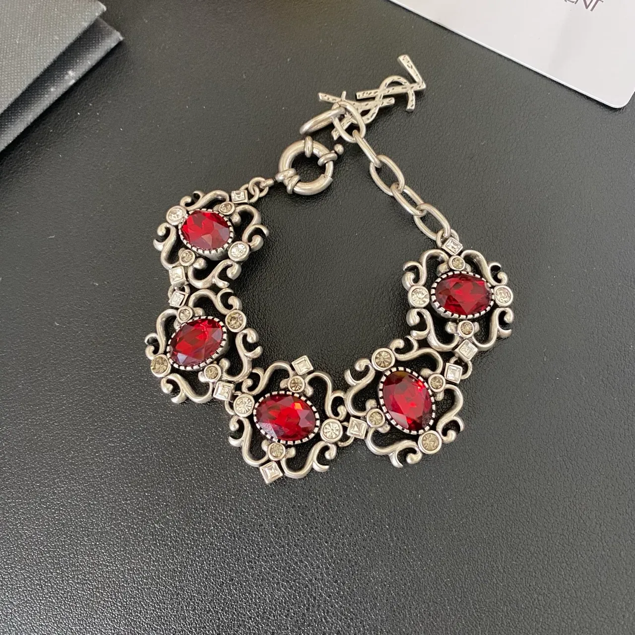 Saint Laurent Pulseira Filigrana Ornamentada Cabochon 5