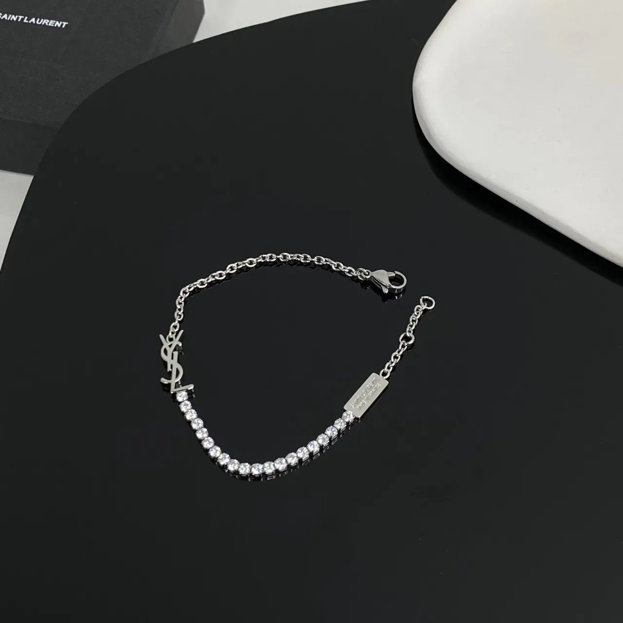Saint Laurent Bracelet Argent Transparente Charm Monogramme Cristal Pavé 4