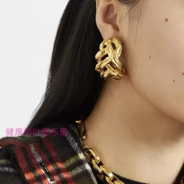 Saint Laurent أقراط سلاسل مبونة ذهبية 2