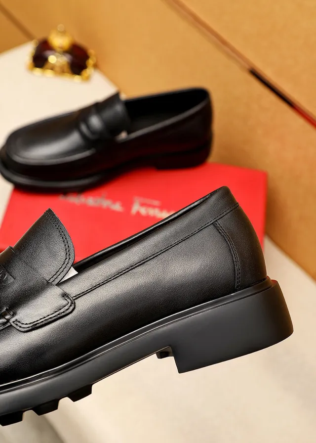 Salvatore Ferragamo Mocassins en cuir noir Penny Strap 7