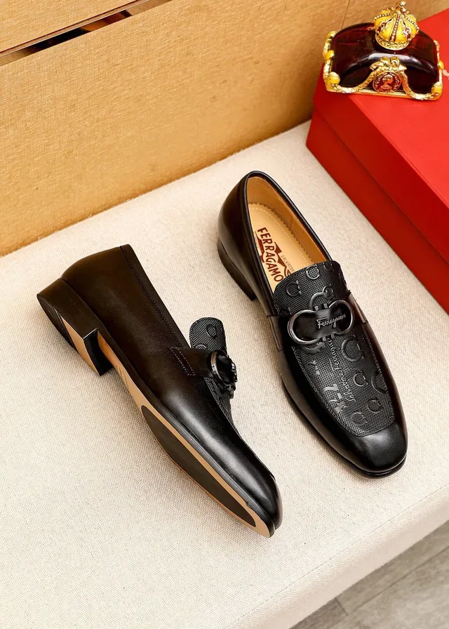 Salvatore Ferragamo Gancini Black Leather Horsebit Loafers 3