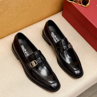 Salvatore Ferragamo Gancini Loafer Black Glossy Leather Loafers