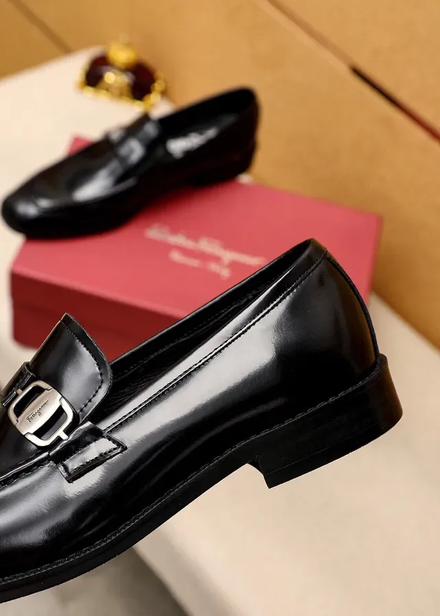 Salvatore Ferragamo Gancini Loafer Black Glossy Leather Loafers 3