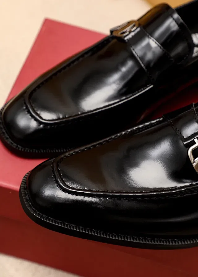 Salvatore Ferragamo Gancini Loafer Black Glossy Leather Loafers 4