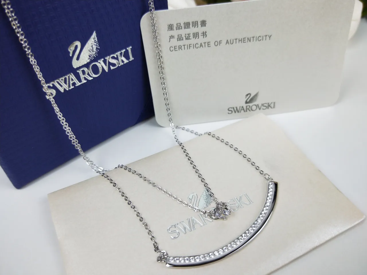 Swarovski Dazzling Swan Crystal Arc Pendant Necklace 4