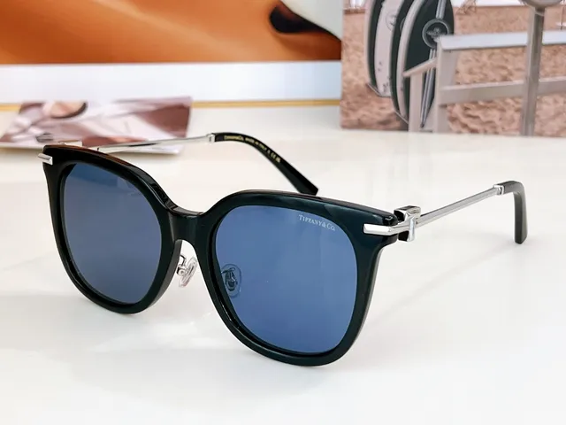 Tiffany & Co. Angular Cat-Eye Pink Acetate Gradient Brown Sunglasses 4