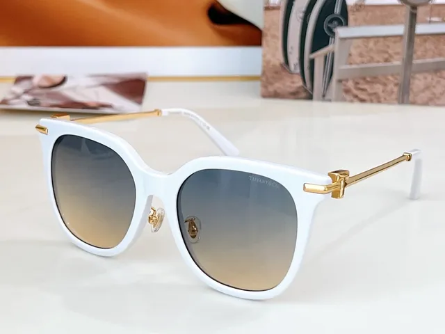 Tiffany & Co. Angular Cat-Eye Pink Acetate Gradient Brown Sunglasses 9