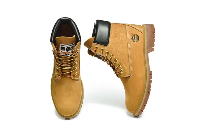 Timberland Premium 6-Inch Tan Nubuck Work Boots 7