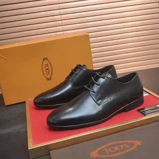 Tod's Black Cap-Toe Oxford Shoes