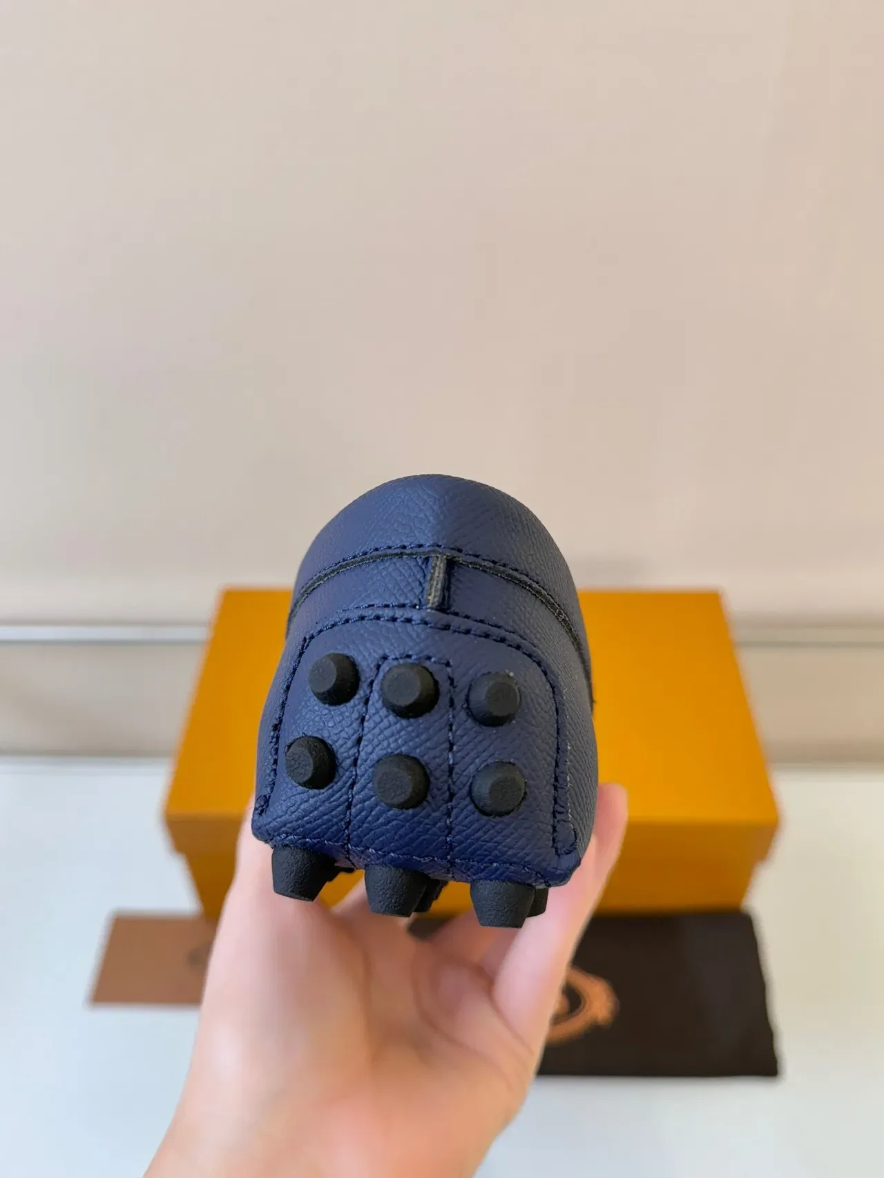 Tod's Gommino H-Bit Mocassins Bleu Marine Cuir Granulé 4