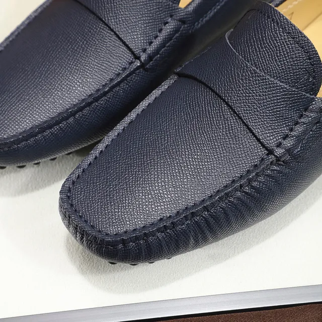 Tod's Gommino Navy Beige cuero granulado Penny Strap Loafer 6