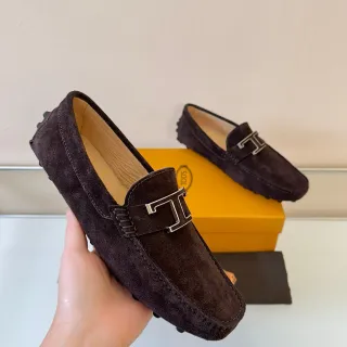 Tod's Gommino Mocasín marrón plateado de ante superior con hebilla T-Bar de metal