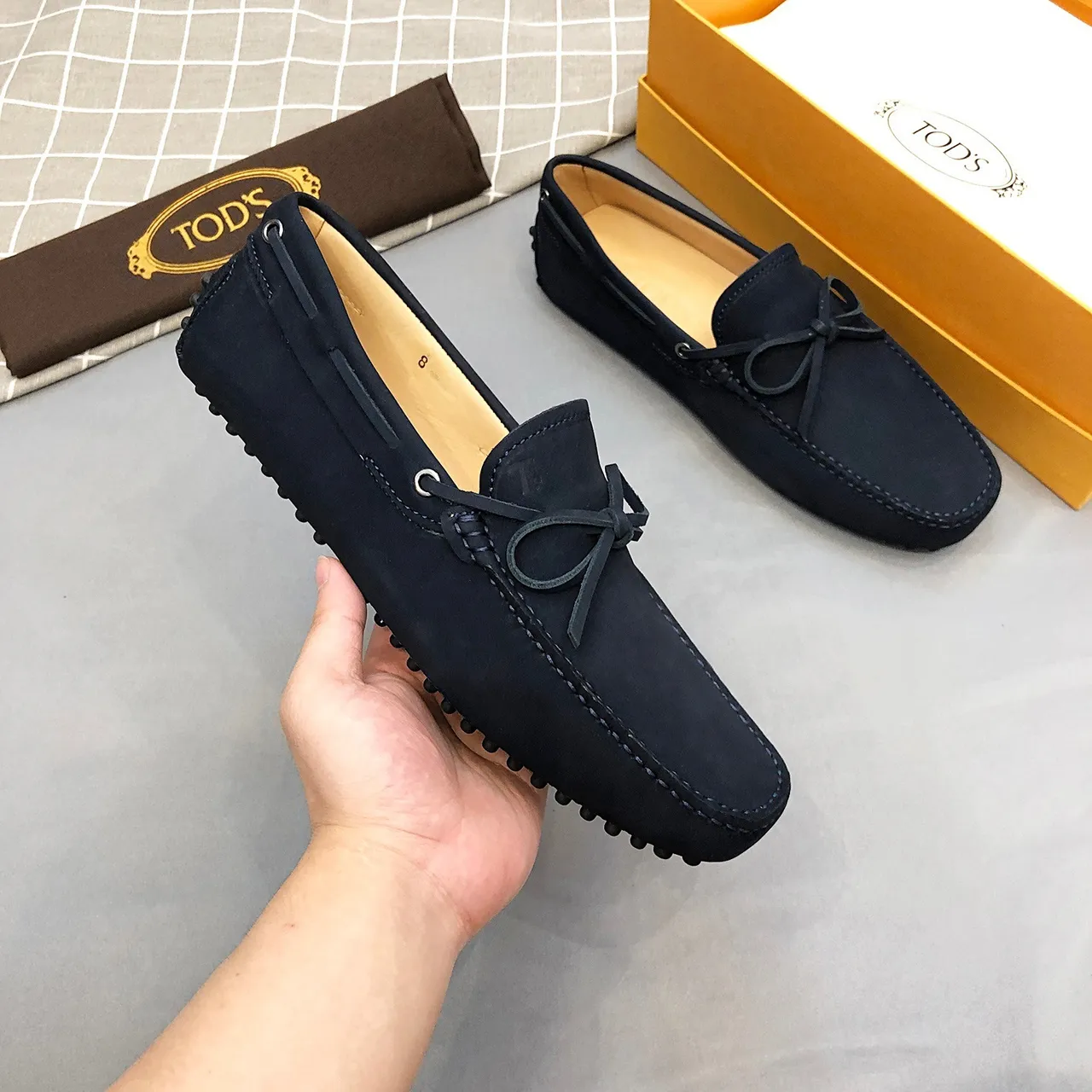 Tod's Gommino Loafer Navy Beige Cuir suédé partie supérieure Nœud papillon vamp Loafer 9