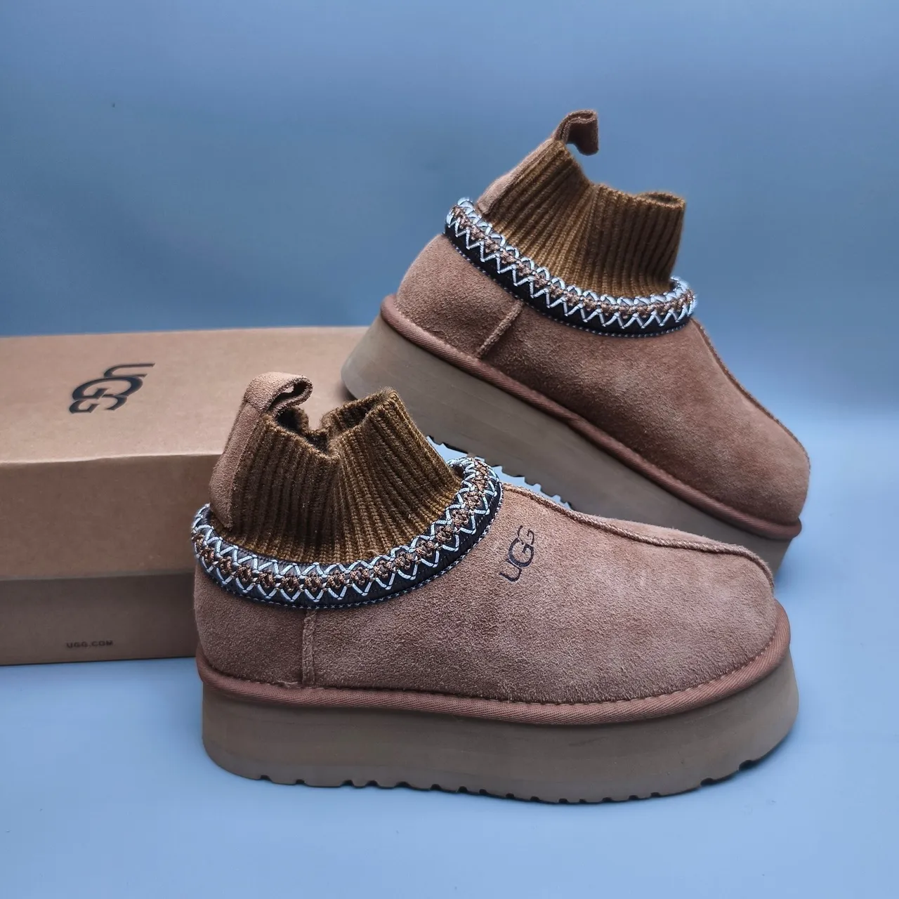 UGG Brown Suede Upper Knit Cuff Snow Boots 6