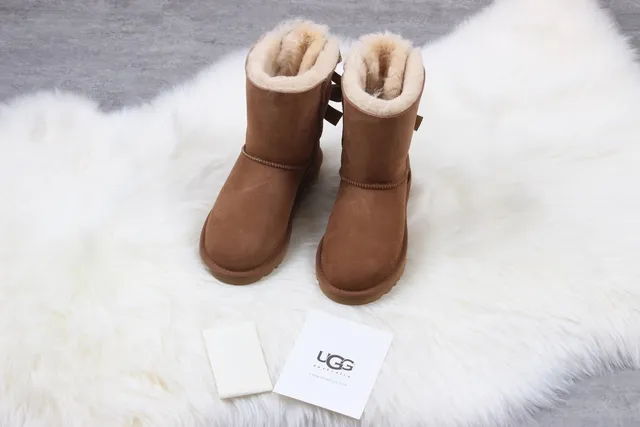 UGG Classic Mini Bow Chestnut Suede Ankle Boots 7