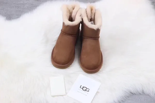 UGG Classic Mini Chestnut Brown Shearling-Lined Snow Boots 2